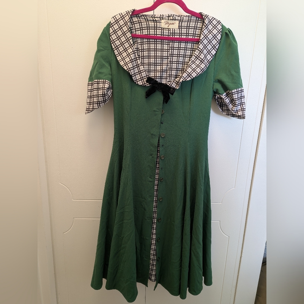 Tatyana Green Plaid Collar Pin-up Dress